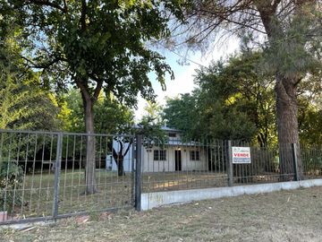 Casa En Venta 3 Amb. Lote 1200 m2 Oportunidad - Mariano Acosta, Merlo