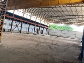 bodega comercial de venta en Guayaquil