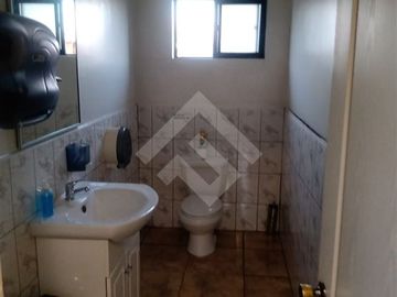 Industrial en Venta en Domingo Santa Maria con Eulogio Altamirano