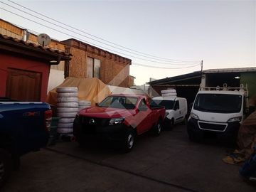 Industrial en Venta en Domingo Santa Maria con Eulogio Altamirano