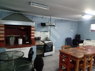Industrial en Venta en Domingo Santa Maria con Eulogio Altamirano