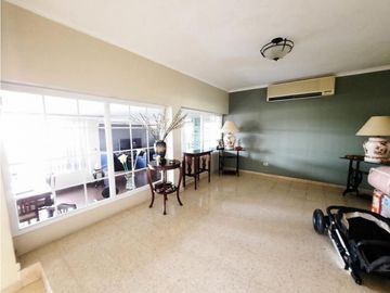 SE VENDE HERMOSA CASA EN LA ALAMEDA AM