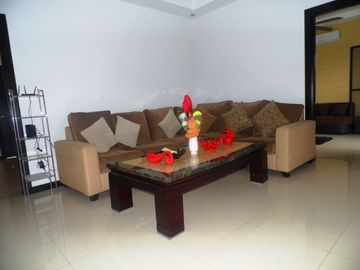 5 Bedrooms with Swimming Pool House and Lot for Sale in A.C