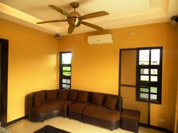5 Bedrooms with Swimming Pool House and Lot for Sale in A.C