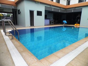 5 Bedrooms with Swimming Pool House and Lot for Sale in A.C