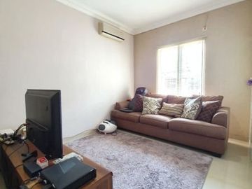 TOWN HOUSE EXCLUSIF MURAH DI CINERE DEPOK
