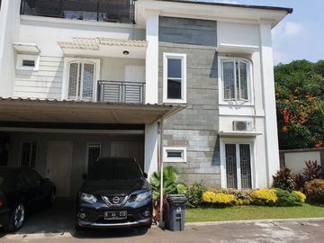 TOWN HOUSE EXCLUSIF MURAH DI CINERE DEPOK