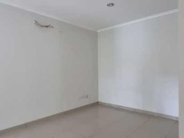 Rumah, 2 Lantai, SHM, di Summarecon Bekasi,
