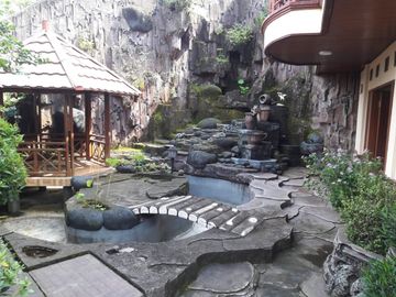 Villa Puncak dekat Sarga Resort, murah, bultang di Cianjur,