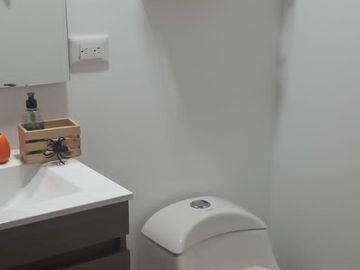 casa en venta en la morada. Cod V4782