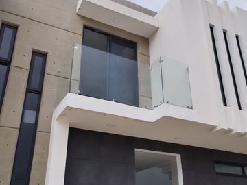 CASA EN VENTA EN PACHUQUILLA, HIDALGO