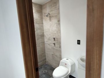 CASA EN VENTA EN PACHUQUILLA, HIDALGO
