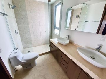 Departamento en Venta en La Reserva Bosque Real