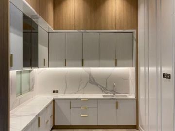 Rumah Raya Satelit Indah Sukomanunggal ( deretan Bank BCA) *LL