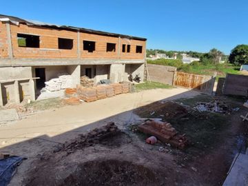 VENTA - DUPLEX 3 HAB. BARRIO CERRADO AV. ZANNI