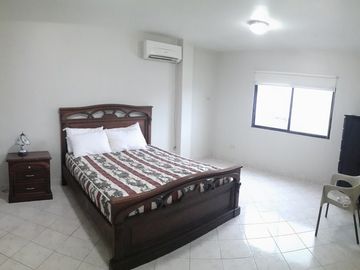 Mar Del Sol: Se Vende Casa Cerca del Mar en Salinas