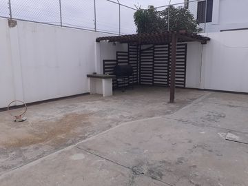 Mar Del Sol: Se Vende Casa Cerca del Mar en Salinas