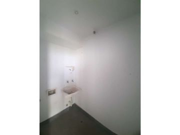 VENTA APARTAMENTO AVENIDA BALBOA YOO 135 m2 PISO ALTO