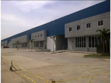 Se Alquila/Vende Amplia Galera en Tocumen