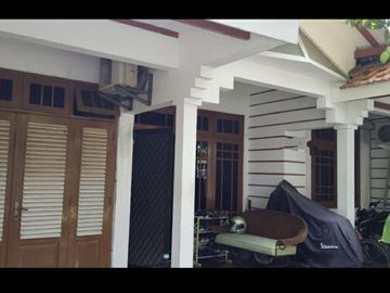 Rumah Lux di dukuh kupang Surabaya