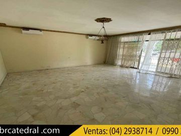 Casa de venta en Urdesa - Cerca Policentro – código:13364