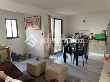 Casa en venta de 3 dorm. en Quinta Normal