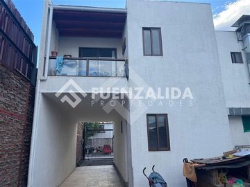 Casa en venta de 3 dorm. en Quinta Normal