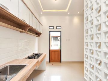 Rumah SHM Bebas Banjir 15 menit ke Plaza Metropolitan Siap KPR J-49378