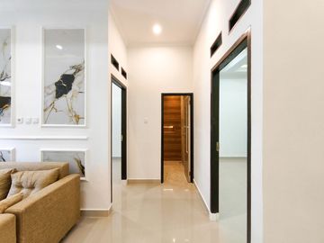 Rumah SHM Bebas Banjir 15 menit ke Plaza Metropolitan Siap KPR J-49378