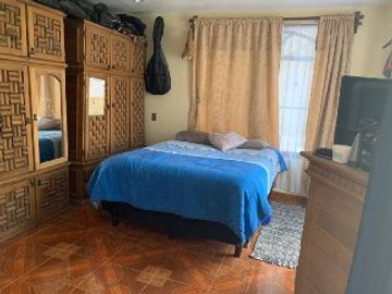 Tepotzotlan Casa en Venta Con 3locales y 3departamentos independientes