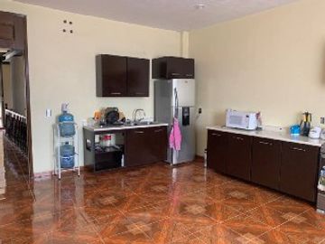 Tepotzotlan Casa en Venta Con 3locales y 3departamentos independientes