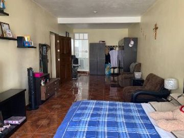 Tepotzotlan Casa en Venta Con 3locales y 3departamentos independientes