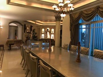 ESPECTACULAR MANSIÓN  EN VENTA EN SAN ISIDRO MAZATEPEC