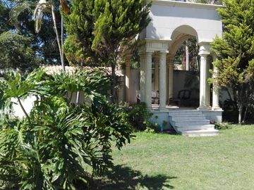 ESPECTACULAR MANSIÓN  EN VENTA EN SAN ISIDRO MAZATEPEC