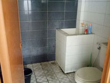 Di Sewakan Ruko 2 Lantai Kawasan Sentra Bisnis di Jl. Moh.Toha Bandung