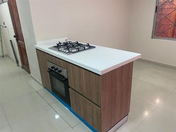 Villa Maestranza, Casa de dos pisos, 3 dorm. 3 baños, San Bd