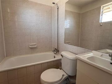 Villa Maestranza, Casa de dos pisos, 3 dorm. 3 baños, San Bd