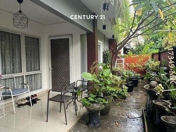 Dijual Cepat Rumah Terawat Strategis Perumahan Bintaro Sektor 9