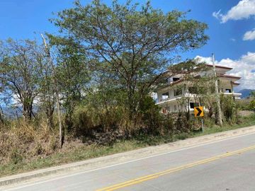 Vendo terreno en Vilcabamba