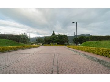 CASA CAMPESTRE CONTEMPORNEA Y MODERNA / TENJO CUNDINAMARCA