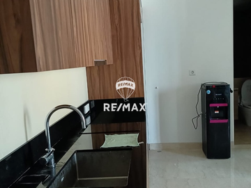 A well-designed unit at 57 Promenade, offering comfort, privacy, and a prime South Jakarta address.