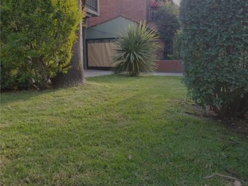 VENDO CHALET 4 AMBIENTES