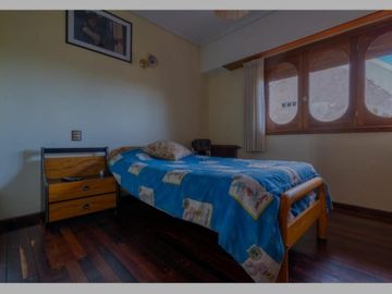 VENDO CHALET 4 AMBIENTES