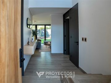 Moderna y Eficiente Casa en venta de 3 dorm. Guay Guay