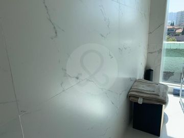 Departamento en venta en Lomas Country Club