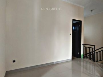 Rumah Dijual Pondok Labu Cilandak Siap Huni