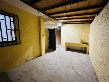 casa en arriendo/venta en el salado. Cod V9433866