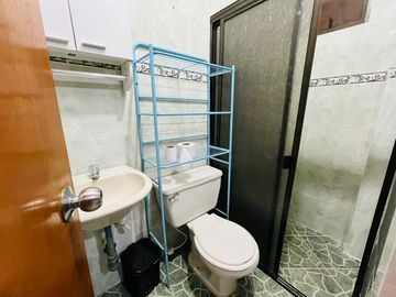 casa en arriendo/venta en el salado. Cod V9433866