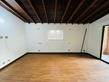 casa en arriendo/venta en el salado. Cod V9433866