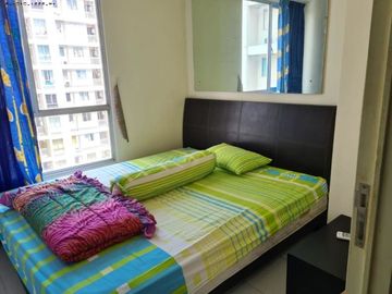 Apartement East Coast Residence Tower Amethys Lantai 7 View pool
